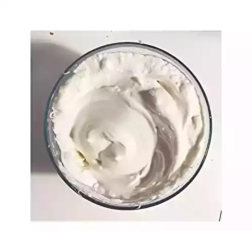 Glace yaourt à la fraise facile