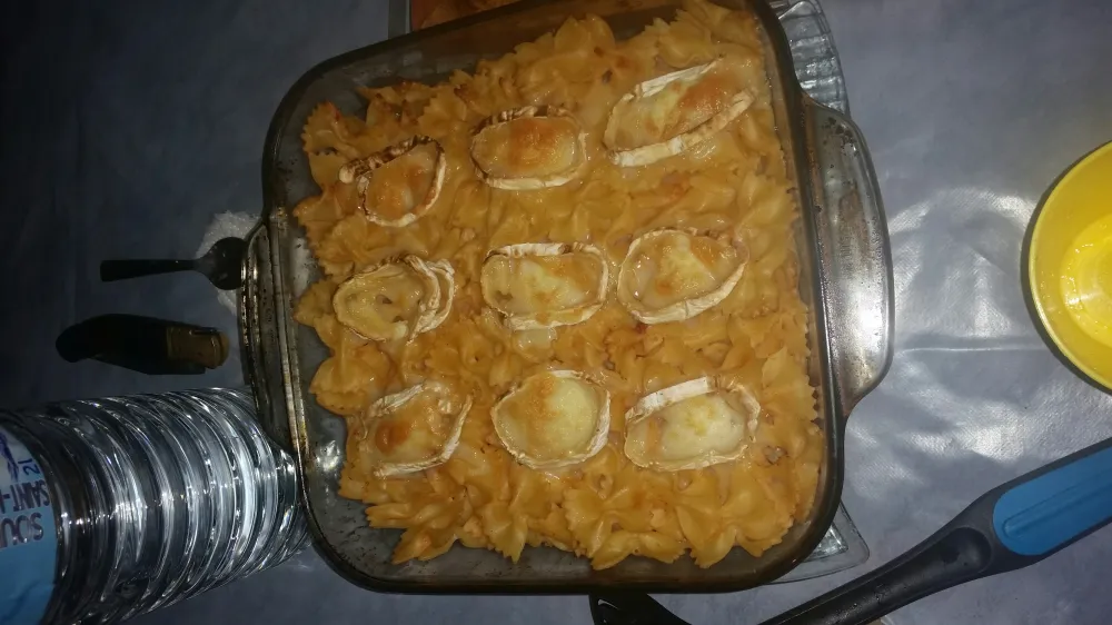 Gratin de pâtes à la viande hachée et au chèvre