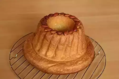 Kouglof inratable dans une machine à pain