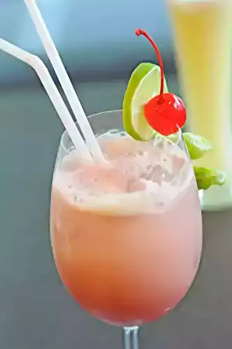 Liqueur de lait aux fraises tagada