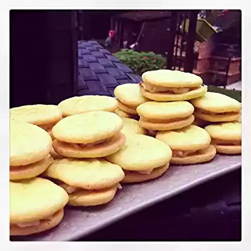 Macaron citron, chocolat blanc et noisettes