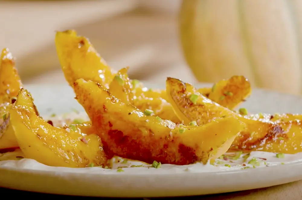 Melon en quartiers, labneh maison par Laurent Mariotte