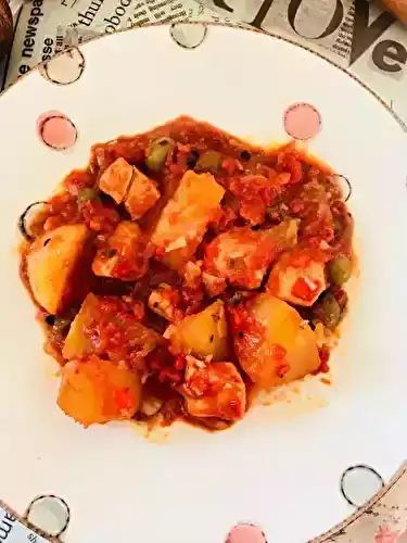 Mijoté de poulet épicé aux tomates et poivrons