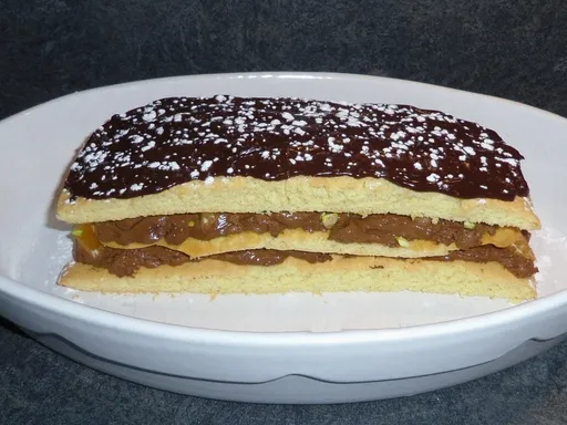 Mille feuille chocolat clémentine éclats de pistaches