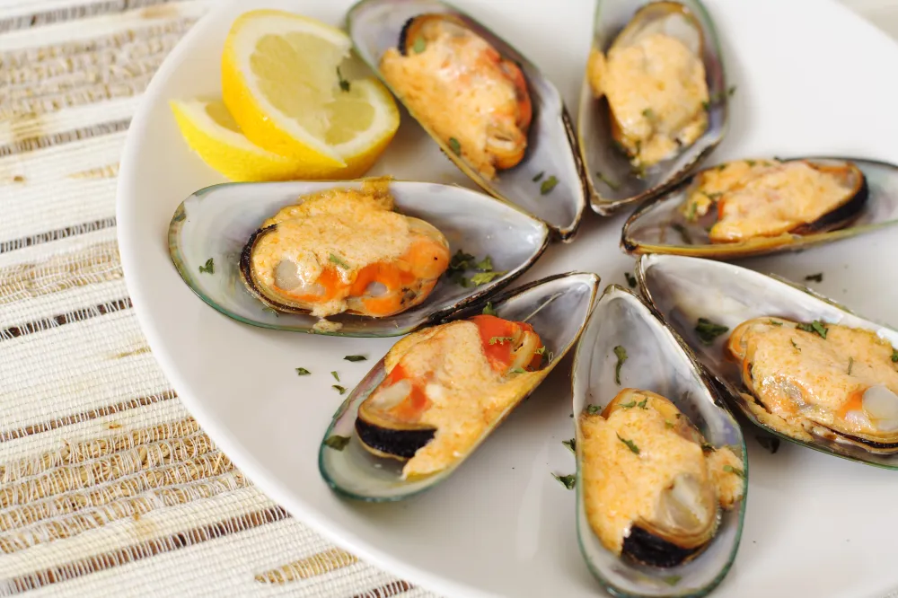 Moule à la mayonnaise d'échalote