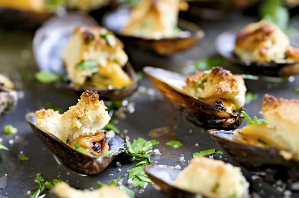 Moules farcies au beurre d'amandes