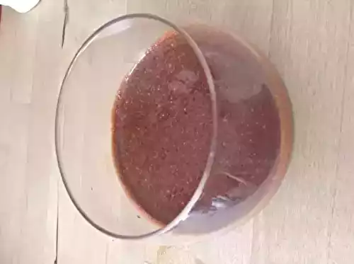 Mousse au chocolat noir et violette