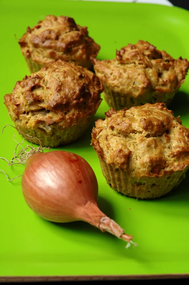 Muffins thon curry échalotes
