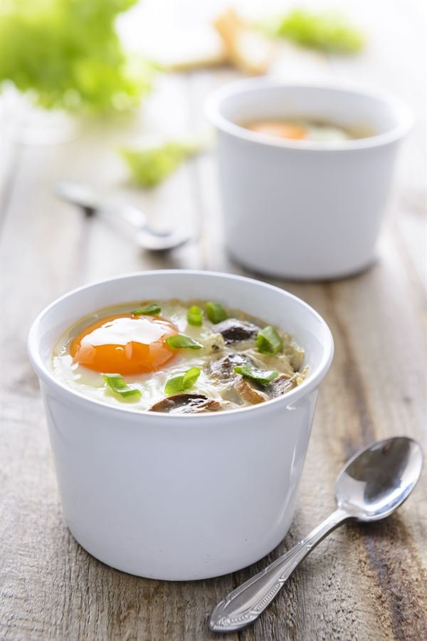 Oeufs cocotte au micro-ondes (super rapide !!!)