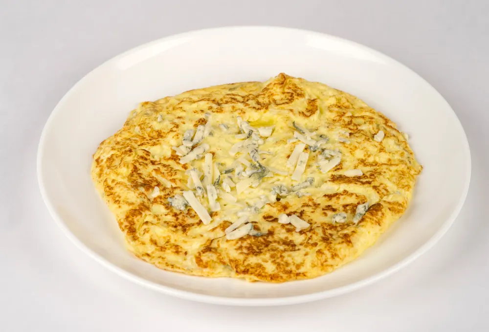 Omelette au roquefort