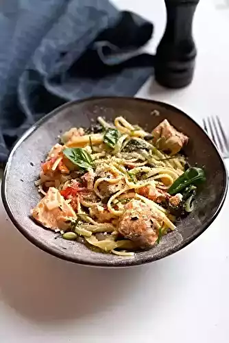 One pot pasta saumon, épinards et tomates cerises