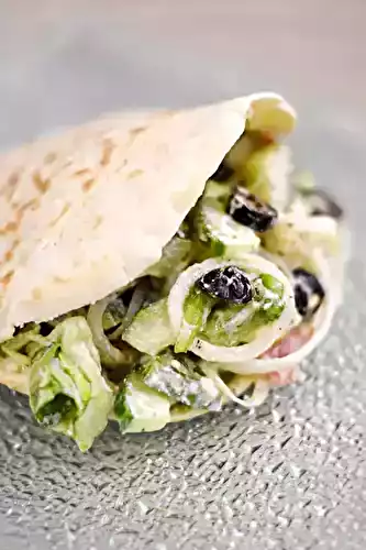 Pains pita garnis à la grecque