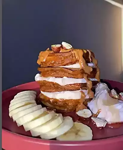 Pancakes à la compote de pommes et sirop dérable