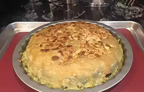 Pastilla de saumon frais aux épinards et aux amandes