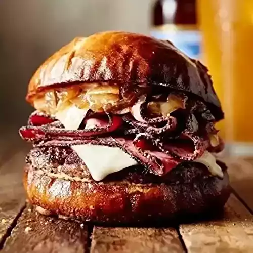 Pastrami burger