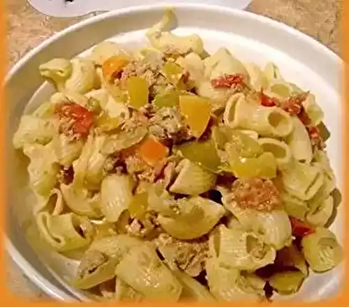 Pâtes au thon et aux poivrons