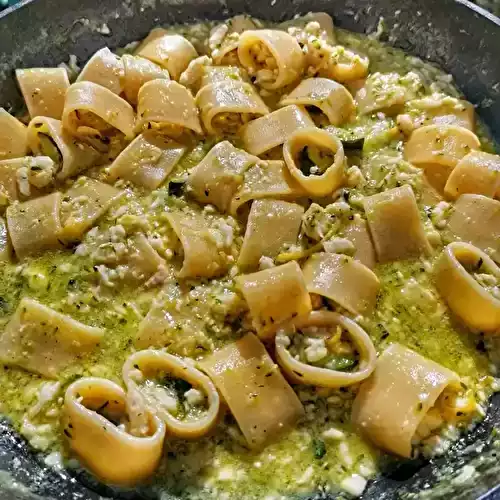 Pâtes aux courgettes et filets de sole mariné à lhuile dolive et citron by Robyberto