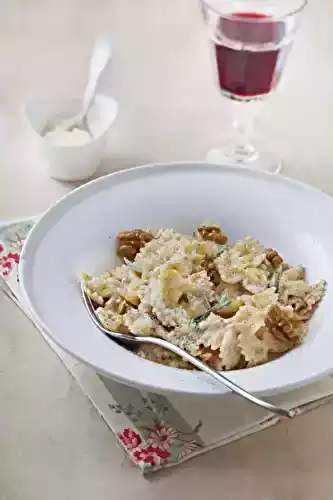 Pâtes aux noix et à la sauge