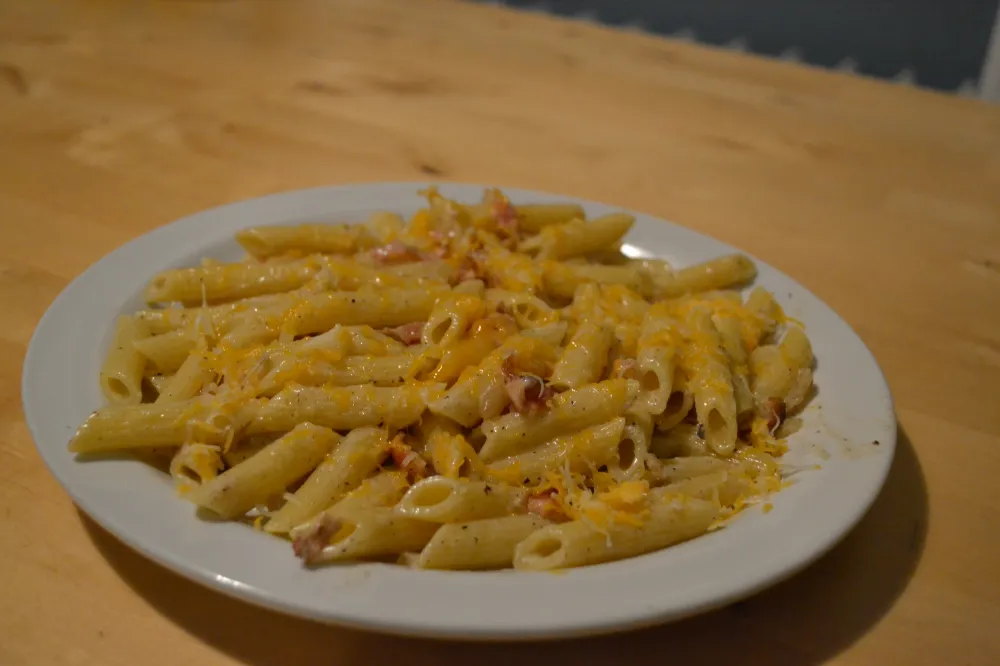 Pâtes carbonara à la québécoise