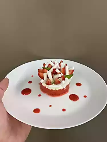 Petit vacherin aux fraises du Nord par David Wesmaël