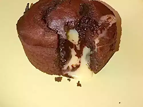 Petits fondants au chocolat, coeurs au chocolat blanc