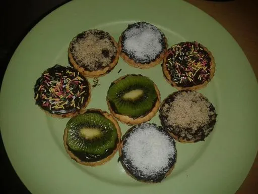 Petits palets au chocolat, au miel et au kiwi
