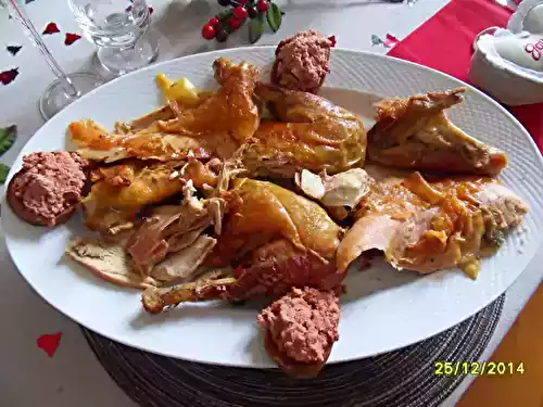 Pintade farcie à mousse de foie doie