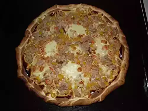 Pizza rapide de la mer (thon et crevettes)