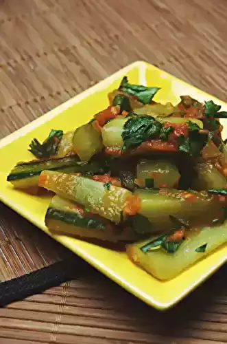 Poêlée de concombres à la tomate