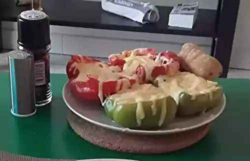 Poivrons farcis aux œufs (recette micro-ondes)