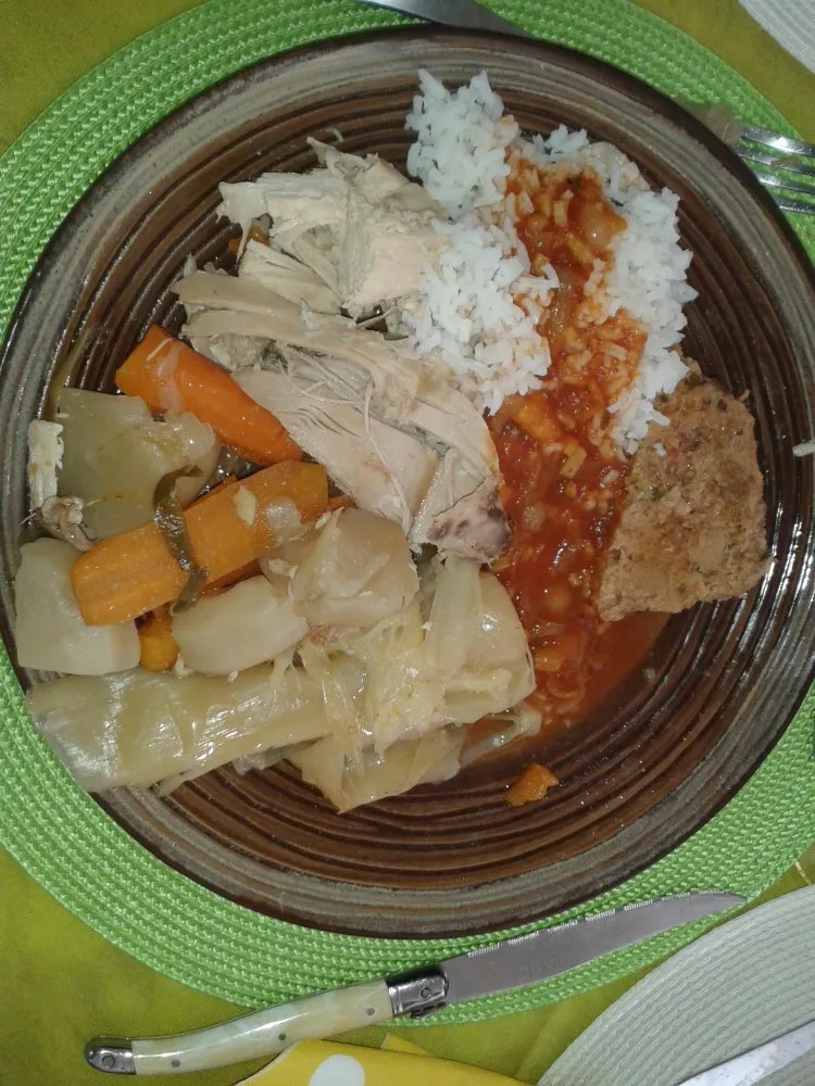 Poule au pot béarnaise