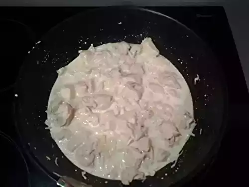 Poulet à la crème et sauce soja