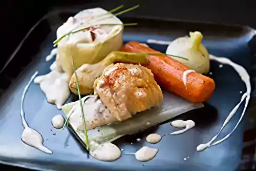 Poulet en médaillon au riz, noix de coco, amandes et dashi