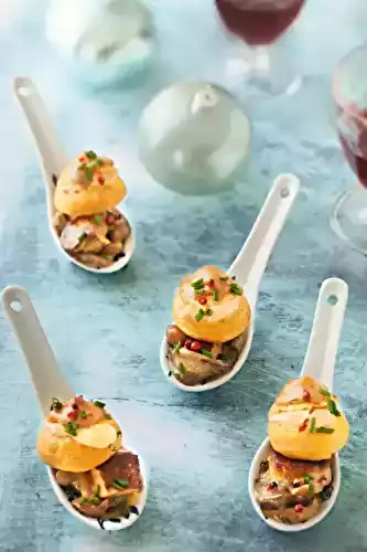 Profiteroles aux 2 foies gras