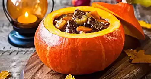 Ragoût aux châtaignes en coque de potiron