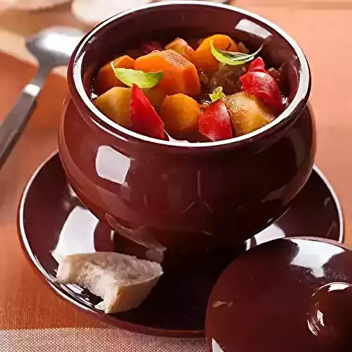 Ragoût de pommes de terre et carottes