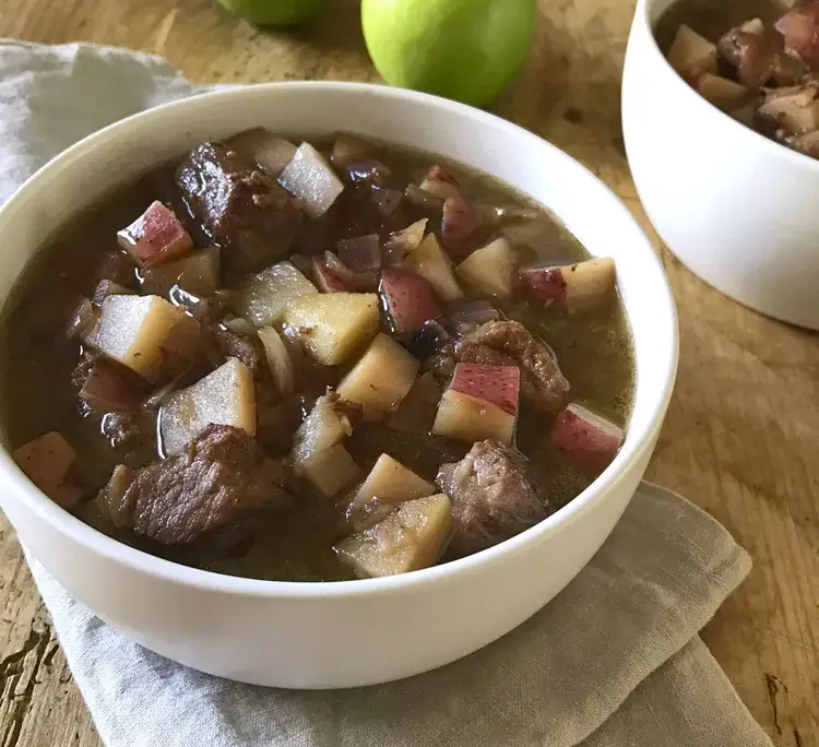 Ragoût de Porc aux Pommes