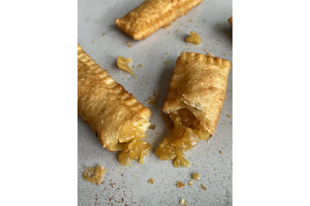 Recette de Les Chaussons aux Pommes \ Fast Food\ facile et rapide