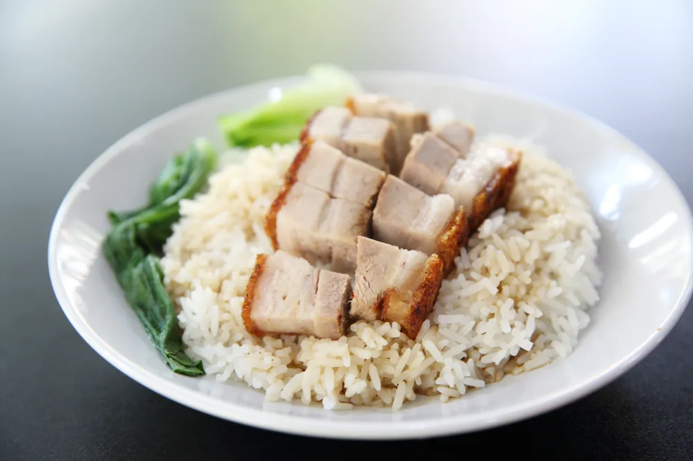 Reste de roti de porc au riz
