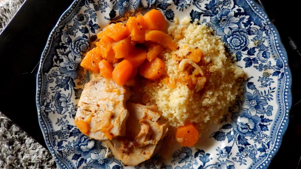 Rôti de dinde aux épices, carottes et butternut