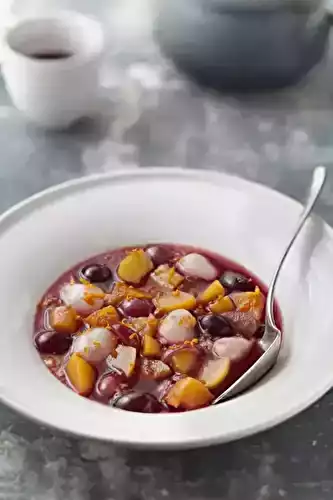 Salade de pêches et litchis au sirop à l'orientale