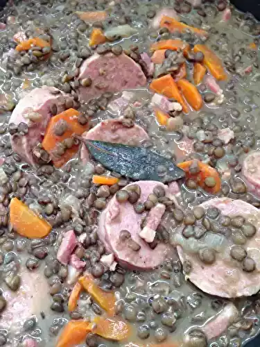 Saucisson de Lyon aux lentilles