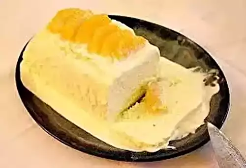 Soufflé glacé au grand-marnier