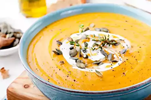 Soupe à la citrouille et au poivron rouge