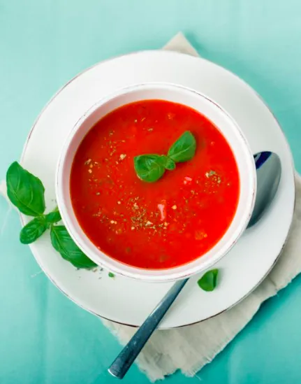 Soupe à la tomate express