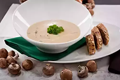 Soupe aux champignons et au gorgonzola