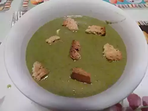 Soupe aux fanes de navets