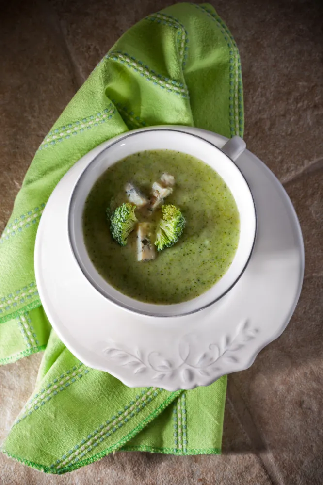 Soupe de brocoli au roquefort