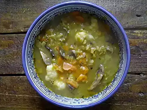 Soupe de pois cassés et légumes façon minestrone