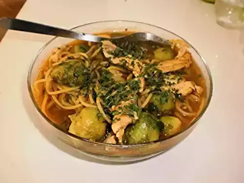 Soupe de spaghetti, choux de Bruxelles et dinde